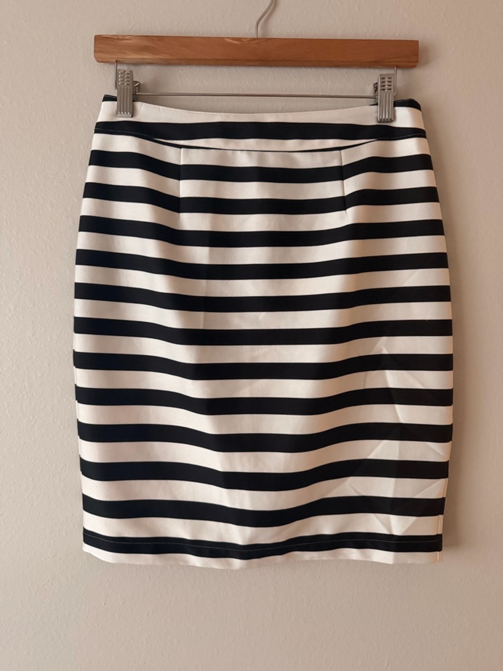 Forever 21 Black and White Striped Pencil Skirt